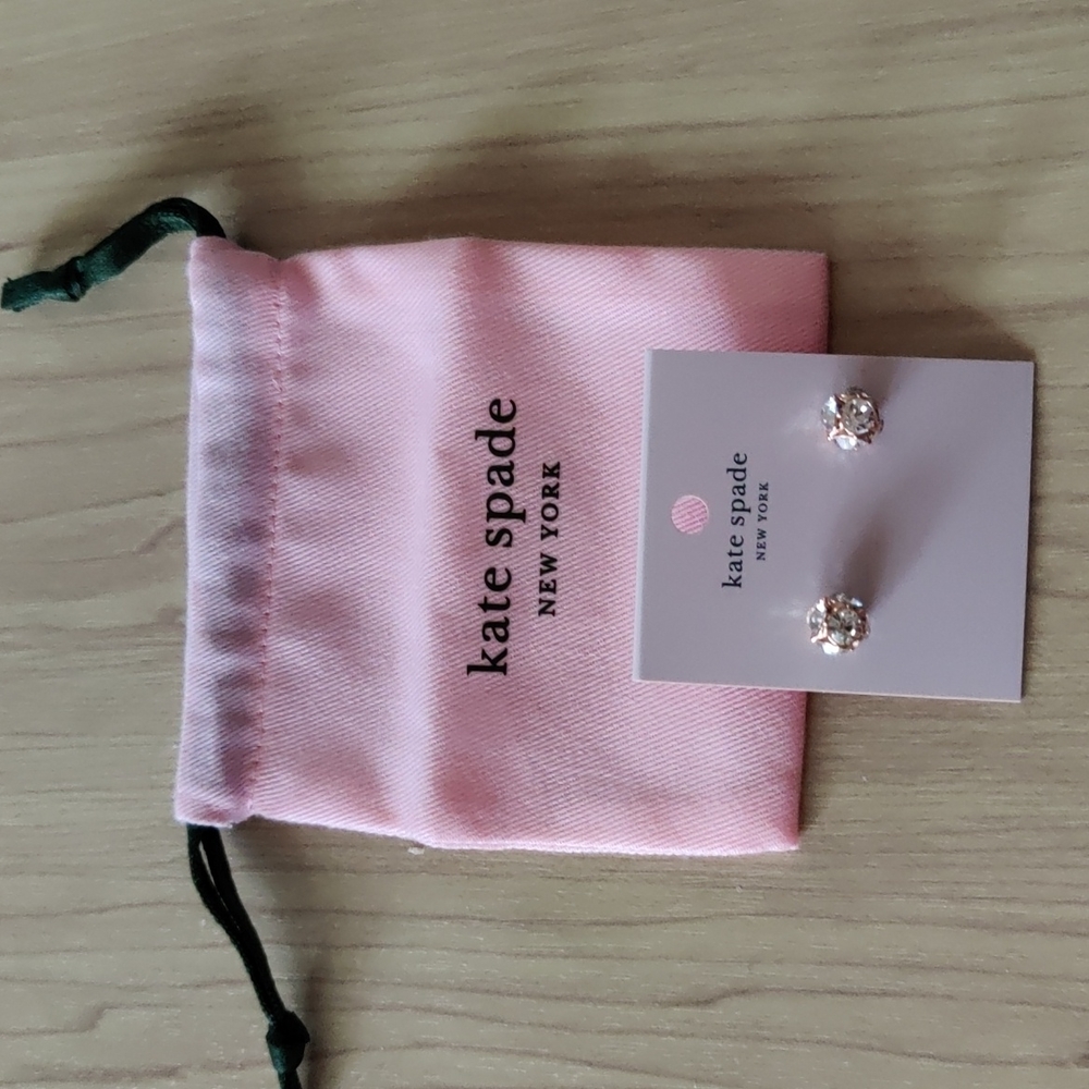 Lady Marmalade Stud Earring